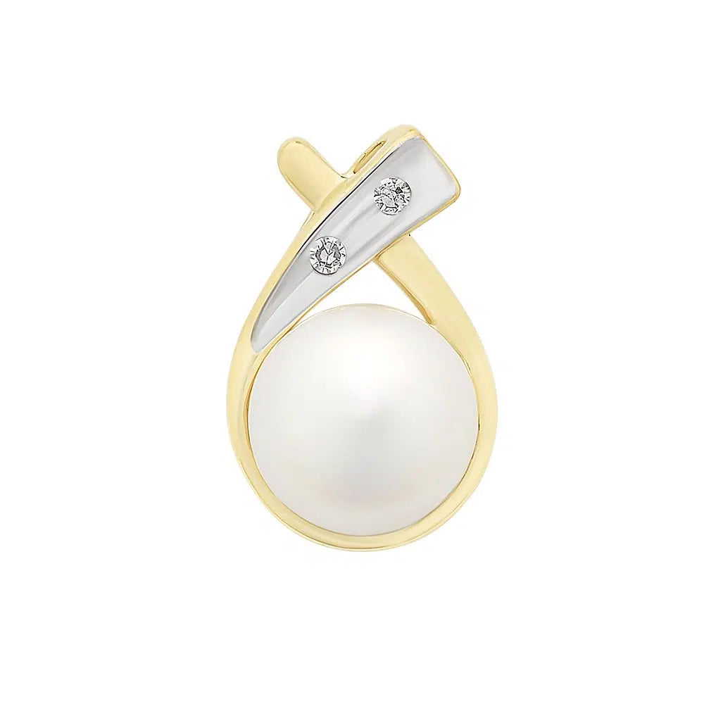 Freshwater Pearl & Diamond Pendant